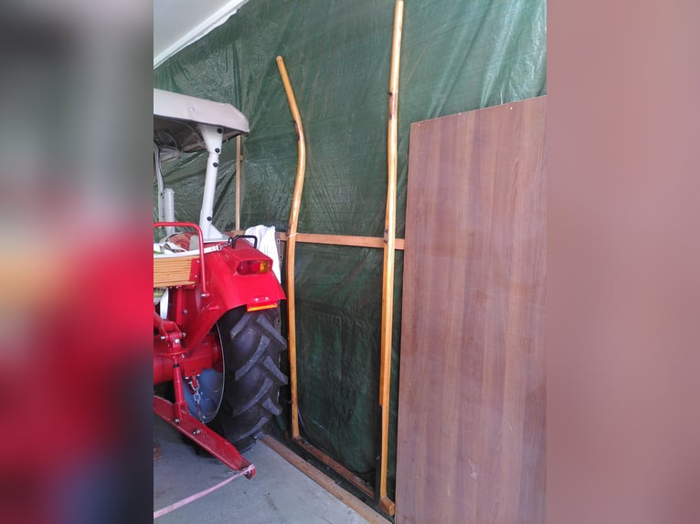 Einspannige, aufgearbeitete Kutsche; Scheibenbremsen; Original Wagenräder (Holz, Eisenbeschlag)