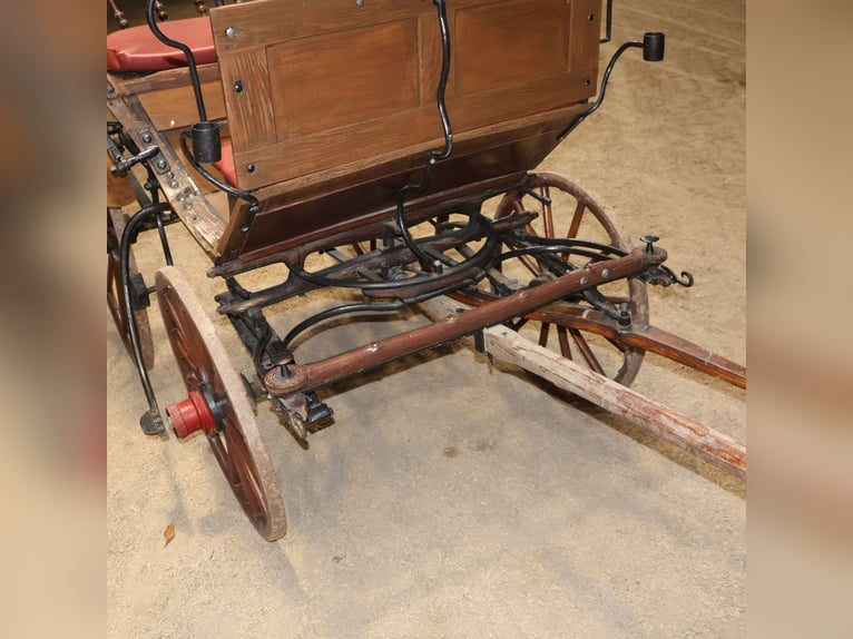 Gäuwägerl en estado original, para un equipo de uno o dos caballos, carruaje histórico