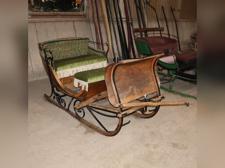 Arnés de caballo, carreta, trineo, antigüedad, decoración, histórica