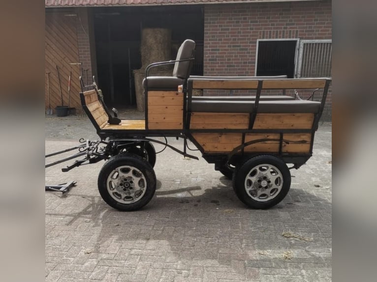 Vagoneta / Carro de entrenamiento – freno de tambor de 4 ruedas, vía de 1,40 m, neumáticos con cámar