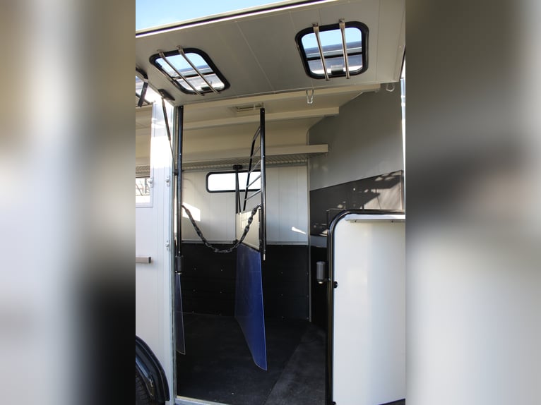 Caballo Liberte Optimax / Maxi 4, para 4 caballos, equipado completo, de aluminio