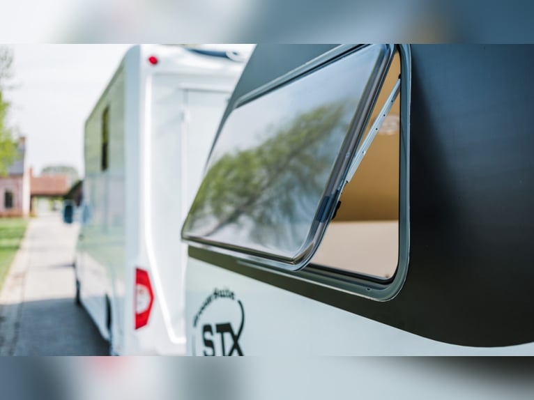 Suite de cuidado para caballos STX Groom, año 2021