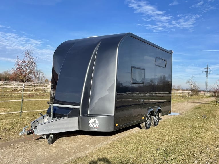 RJH 675 Remolque para 3 caballos con vivienda, con cama doble y ducha, ¡único! Camión de 3,5 tonelad