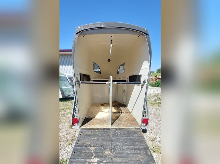 Remolque para caballos Böckmann Comfort, 2,4 toneladas, suspensión cff+, suelo de aluminio