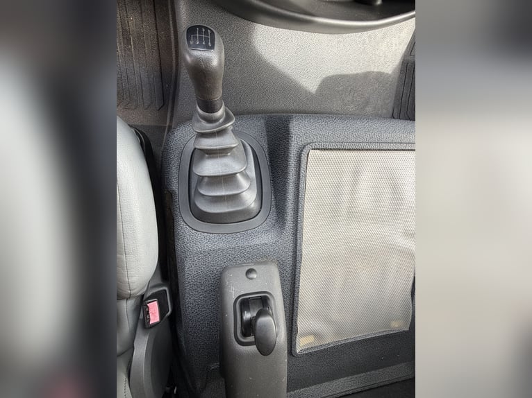 MB Atego 818 | Espacio de vivienda tipo pop-out | Primer dueño | Solo 57,000 km | Calefacción estaci