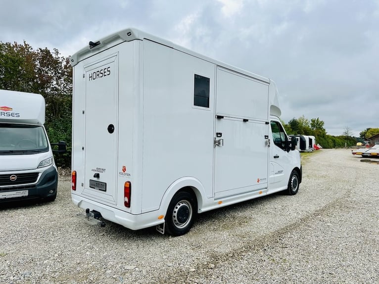 Renault Roelofsen Yorse 2-Pferdetransporter 3,5to. 165 PS Schaltgetriebe Mautfrei hohe Zuladung NEU