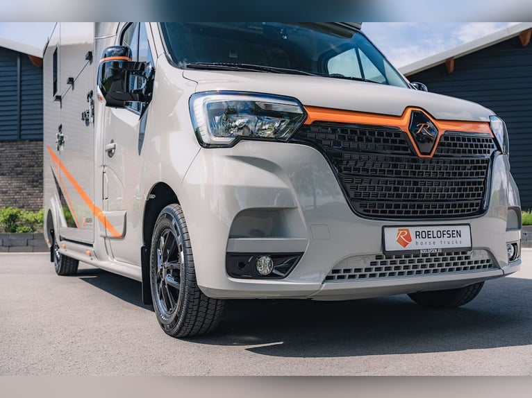 Renault Roelofsen Yorse 2-Pferdetransporter Special Edition LKW