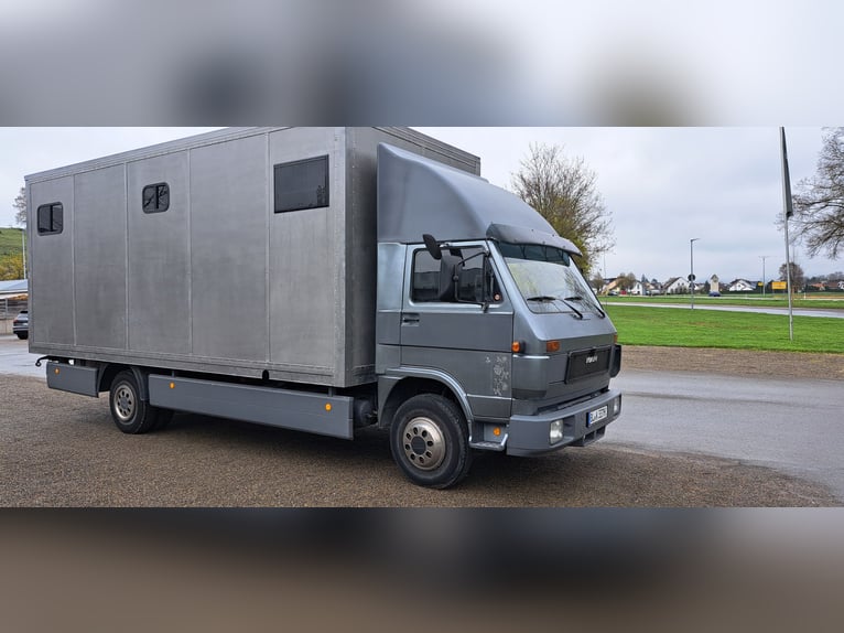 Transportista de caballos, camión de 7,5 toneladas, matrícula H