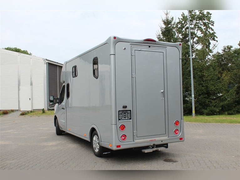 Pferdetransporter DT 5 Sitzplätze 3 Schlafplätze Neufahrzeug Horsevan Horsetruck Camion Truck