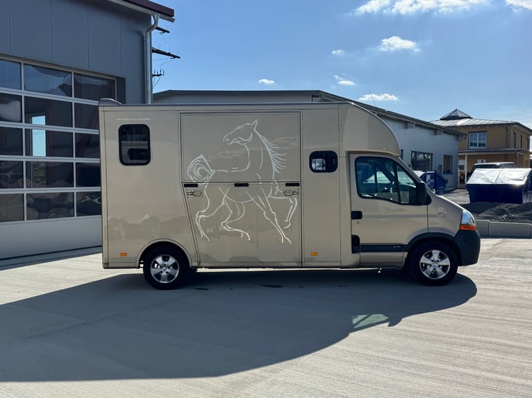 Pferdetransporter Paragan Excelsion 5 Sitzer 81000Km Klima Viehtransporter Horsebox  Horsevan 