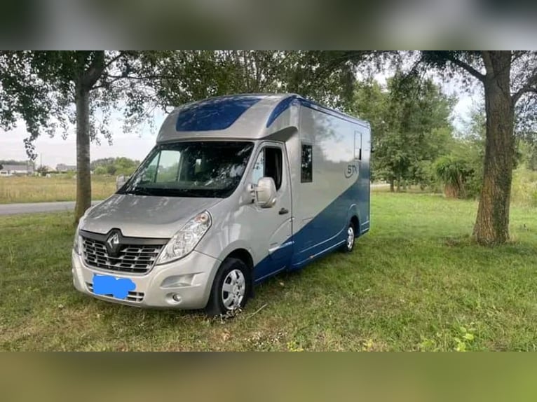 VL STX caja automática / 5 plazas / 2017 / Renault Master