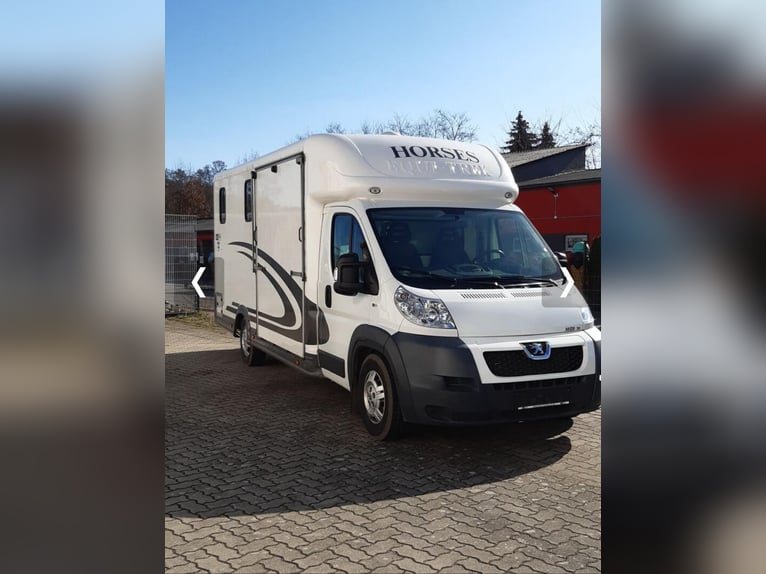 Equitrek Victory mit großem Wohn-Schlafabteil
