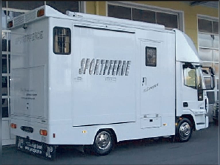 JL 7,5#49 T IVECO Eurocargo Pferde LKW von Georg Jach Fahrzeuge