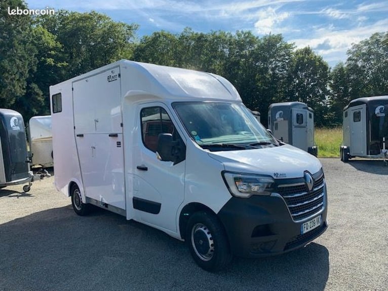 Vendo Renault Master con 150 CV