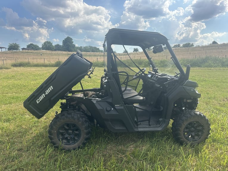 Can Am Traxter HD9