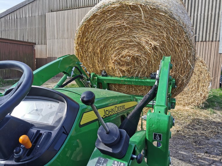 John Deere 3038E | Vorführer Kleintraktor / Kompakttraktor | 38PS | Frontlader | Verfügbar