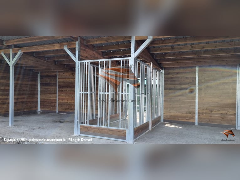 Futter & Heuraufe, Pferderaufe und Fressgitter | TOP-ACTIVE Fressgitter für die Pferdehaltung