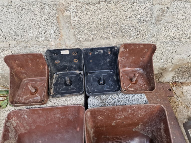 Comedero de sal para caballos