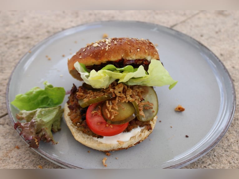 🐣 ¡Última hora: tu propio caballo durante las vacaciones de Semana Santa! 🐴