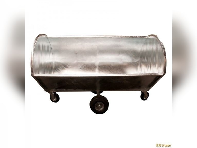 Mistakarre für Pferdeställe