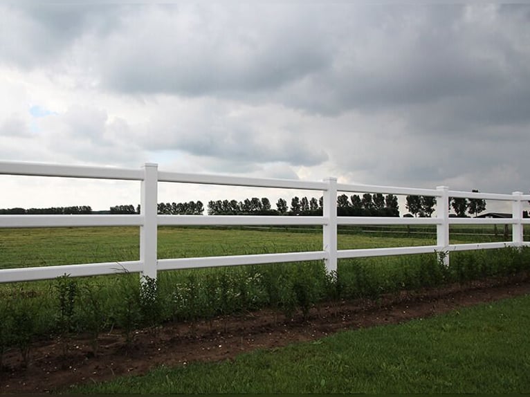 White plastic fence | Plastic garden fence | Plastic fencing