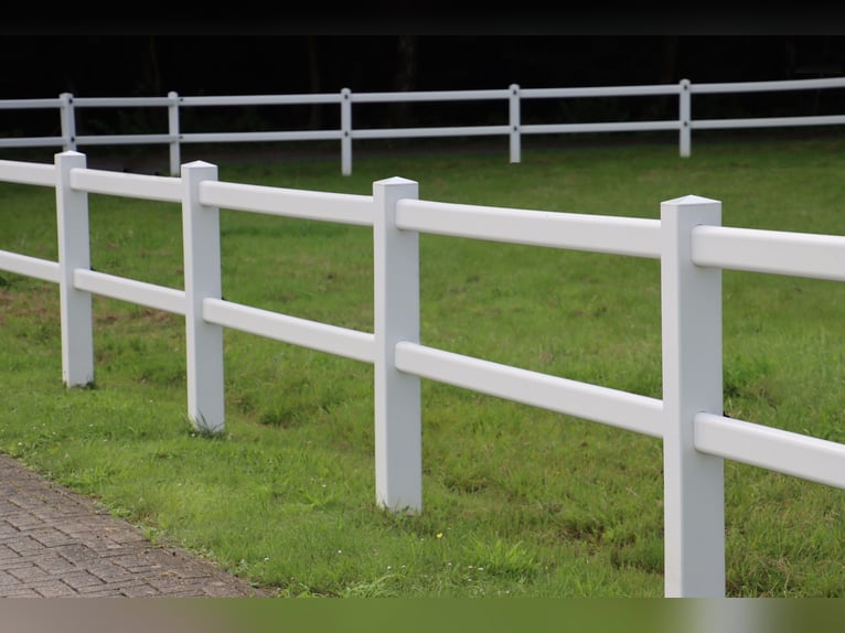 White plastic fence | Plastic garden fence | Plastic fencing