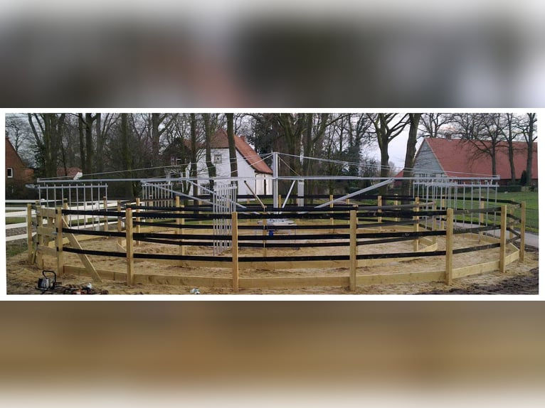 Horse walker, horse exercise system, equine walker, horse treadmill, horse exercise yard, horse turn