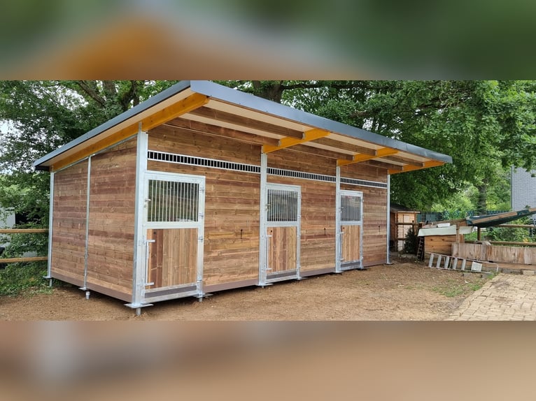 High-quality stable doors, paddock gates, and barn doors for equine stables | Sliding doors for stab
