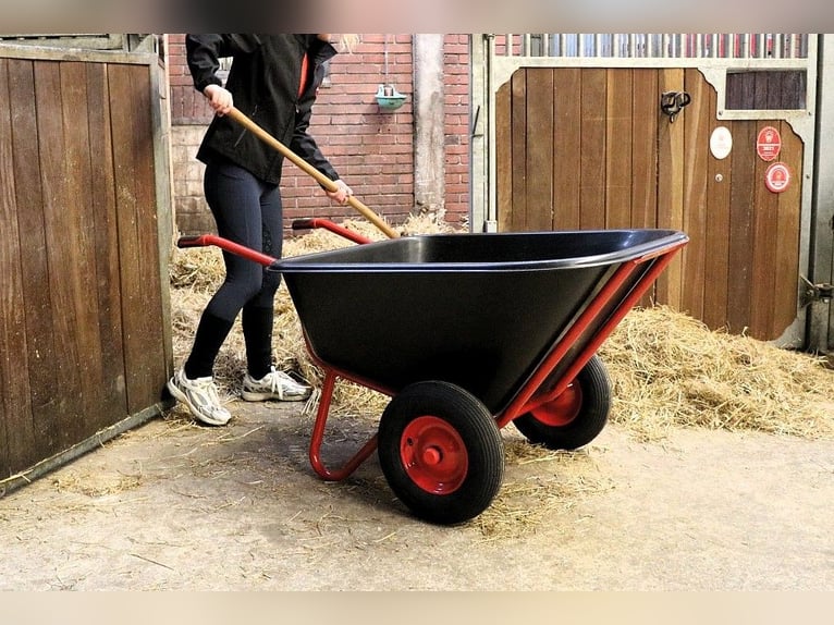 Wheelbarrow, pasture cart, feed cart