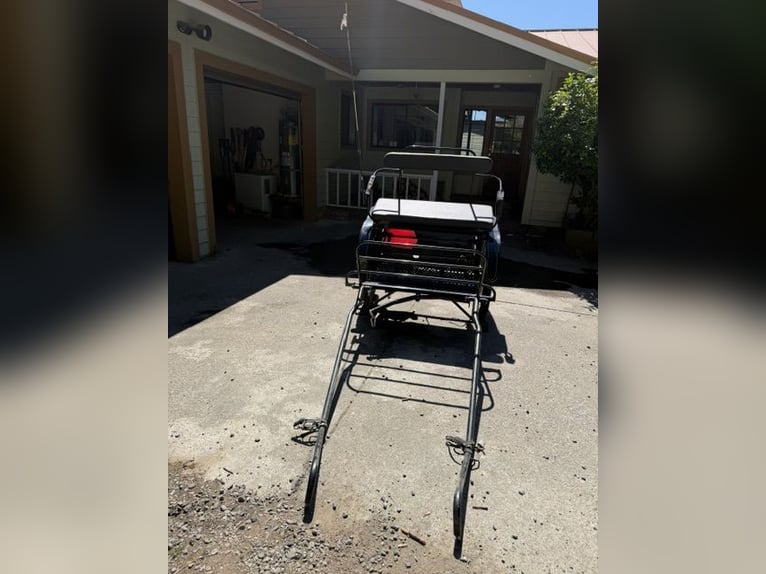 HORSE CART FOR SALE