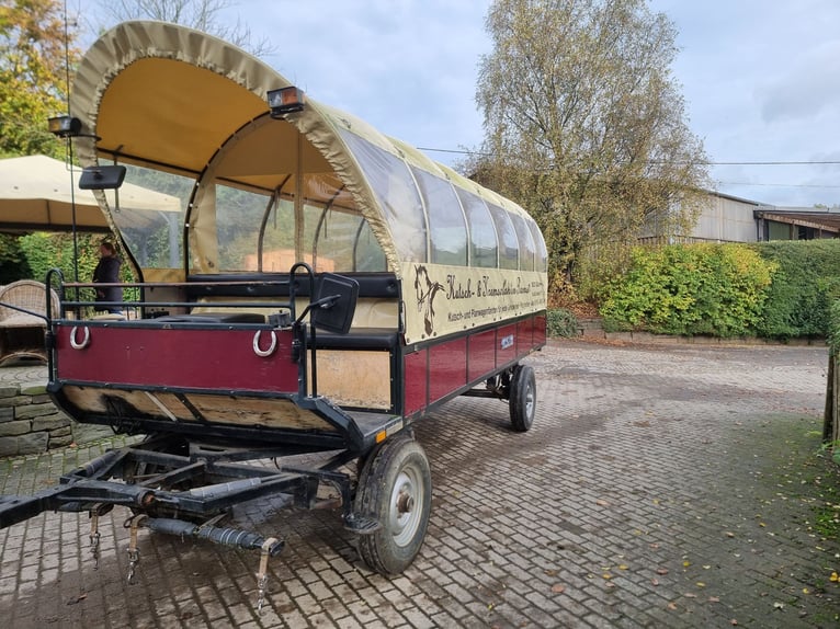 Carriage for 16 People