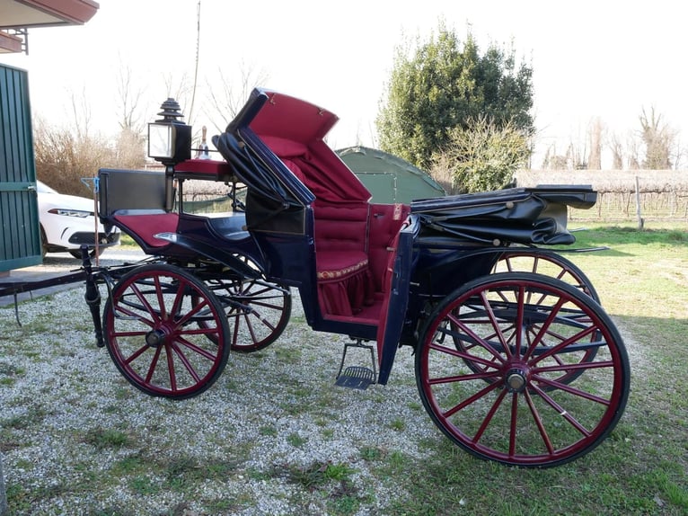 Austrian-style Landau carriage by Bohrer, circa late 1800s