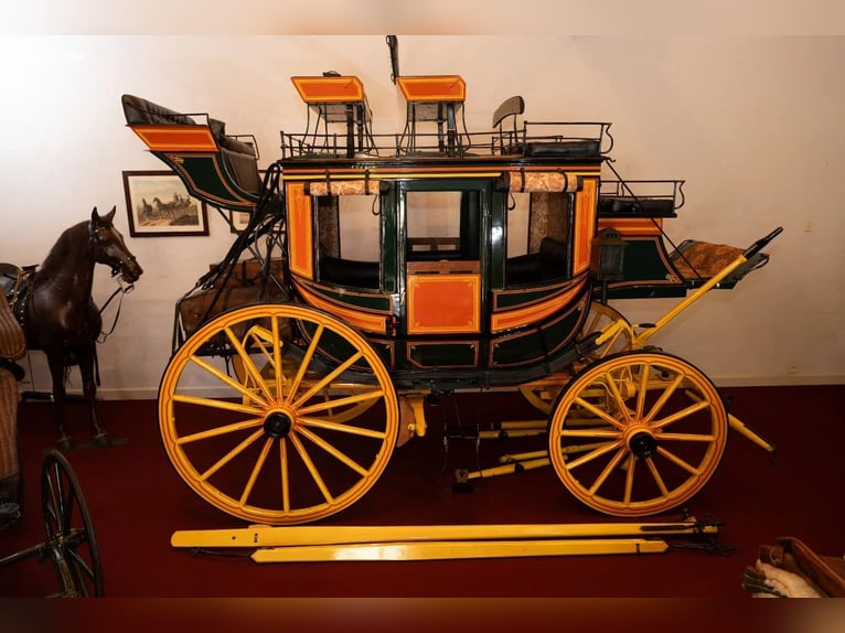 Hotel Coach