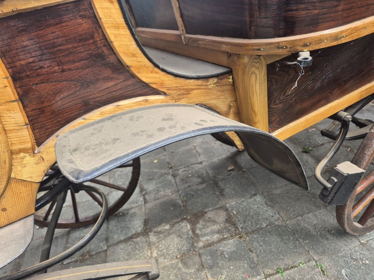 Large carriages in excellent condition