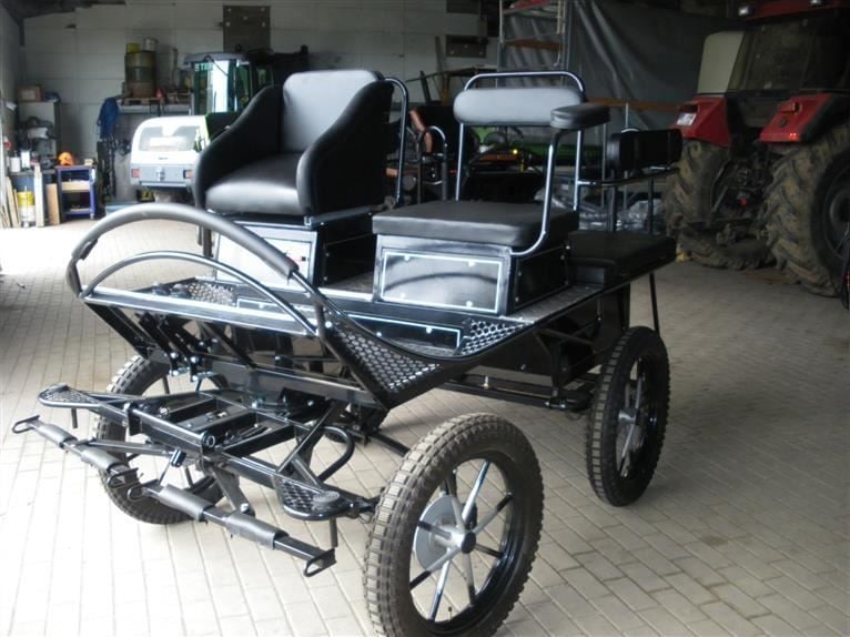 Marathon Carriage Coach