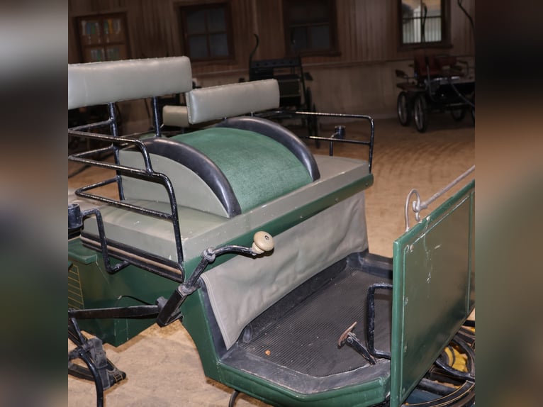 Schwere Wagonette Kutsche E. Wiez Zweispänner Scheibenbremsen