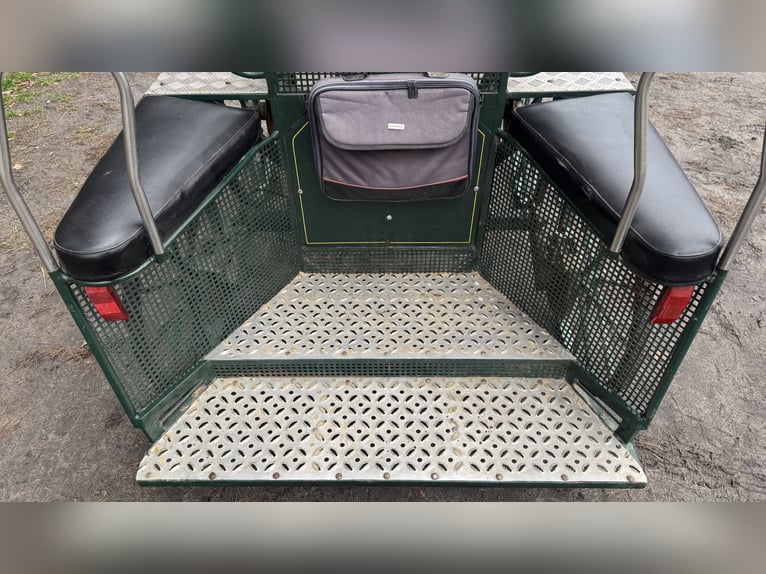 Single marathon carriage