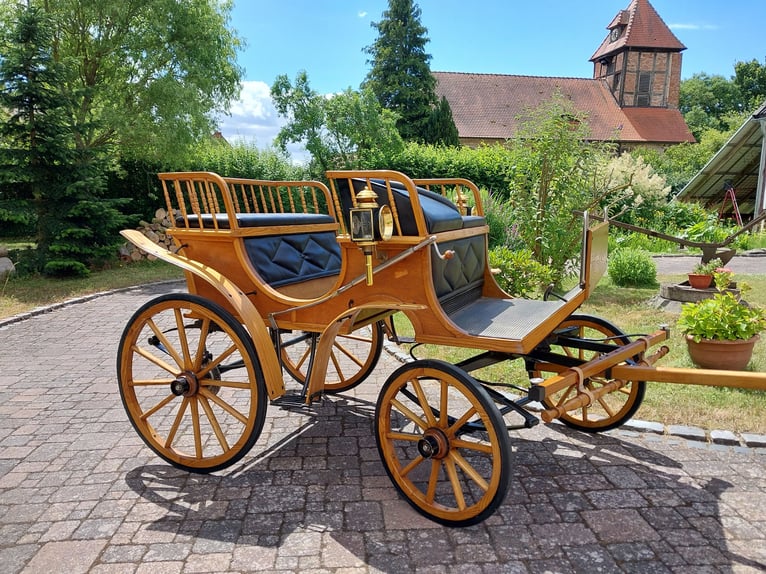 Pony carriage, Hungarian hunting wagon, collector's item