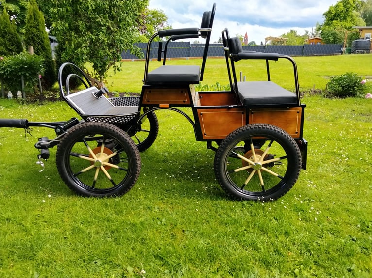 Shetty / Pony Cart