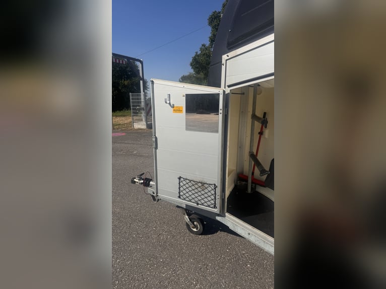 Böckmann Champion R – aluminium floor, roadworthiness inspection valid until 04/2028, large tack roo