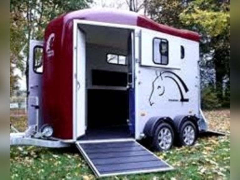 CL Touring Country: Front exit, fully equipped