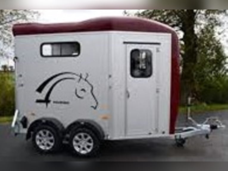 CL Touring Country: Front exit, fully equipped