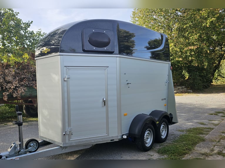 Humbaur Equitos, 2000 kg – Absolutely as good as new