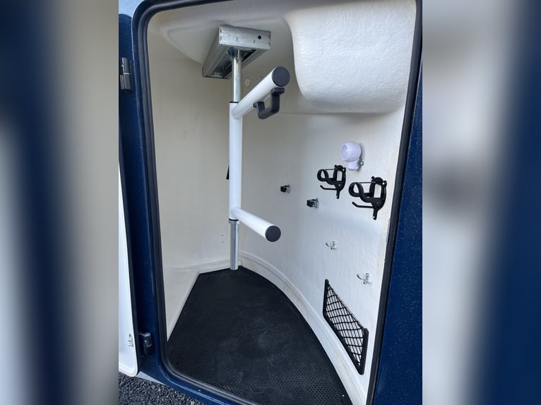 Humbaur Pegasus 2400 Horse Trailer