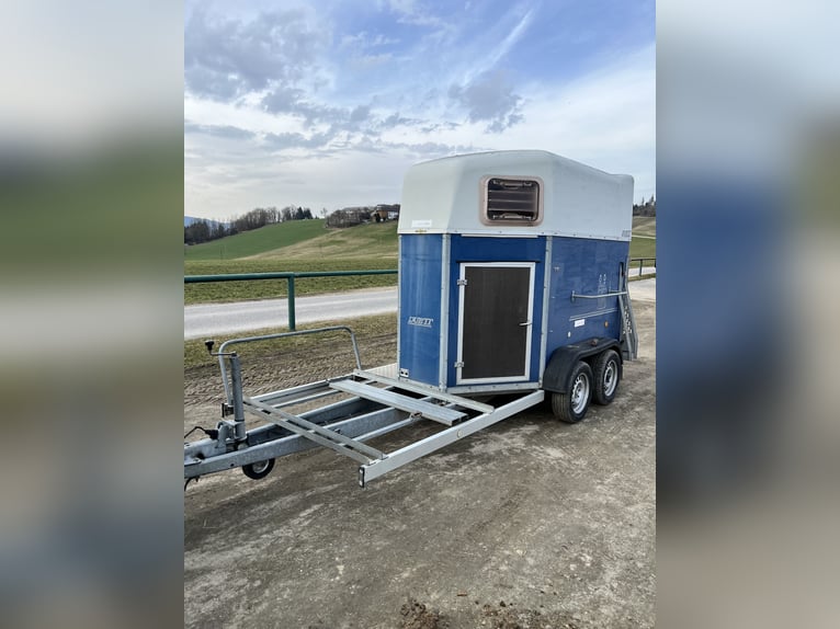 Böckmann horse trailer with carriage Plato