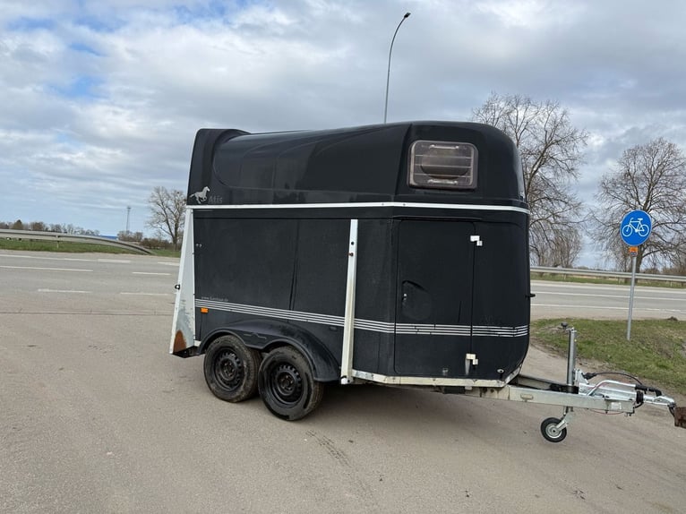 Humbaur Atis All-Weather Trailer