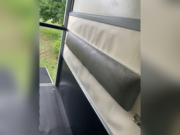 Ifor Williams HB 403, navy blue