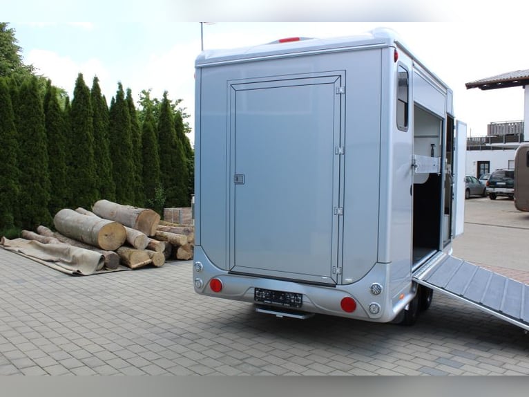 Two-horse trailer with small living compartment, 2.7 tons, horse transporter, stallion equipment