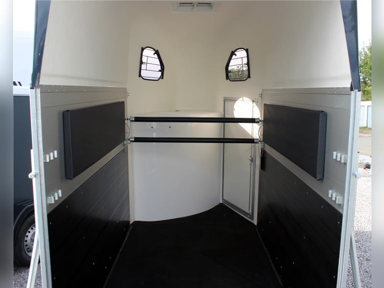 CL Gold ONE White Line 1.5 with aluminum floor, fully equipped