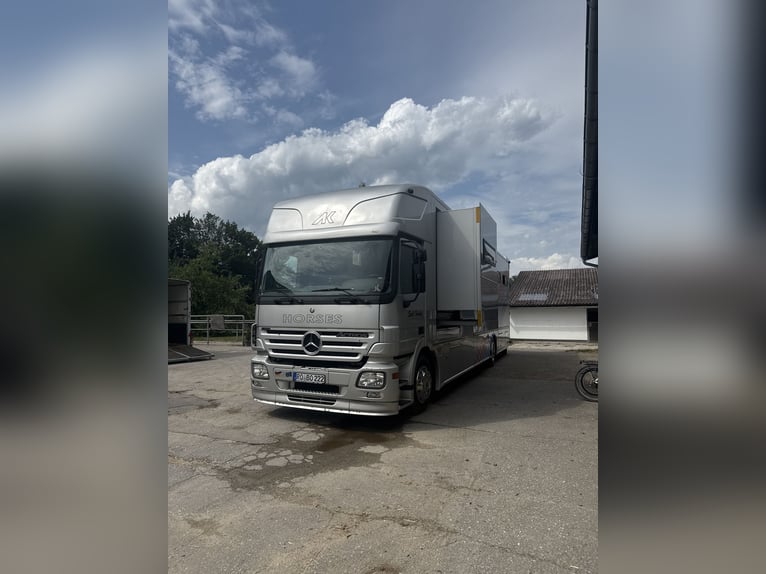 Horse Trailer
